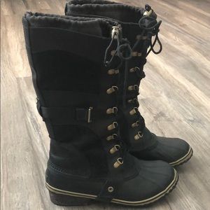 Sorel Carly Conquest boots.. Great boots...